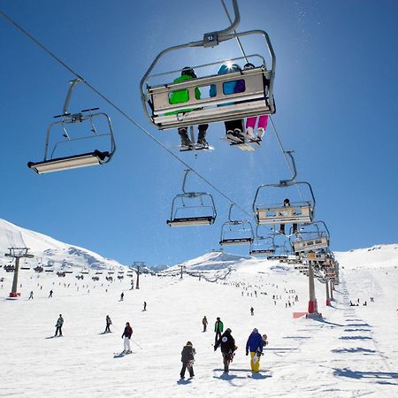 Vista Nevada Ski Lodge シエラネバダ エクステリア 写真